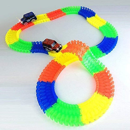 Glow-in-the-Dark Magic Tracks Toy with 3D LED Race Car – Flexible and Creative Play for Kids